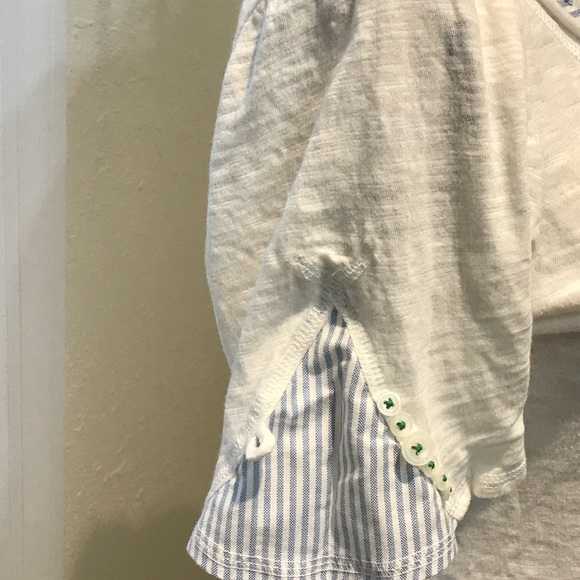 👚Anthropologie-Little Yellow ButtonTop - Picture 2 of 5